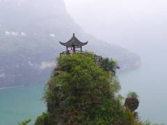 三峡大瀑布半日游 纵览高峡平湖  体验三峡文化图1