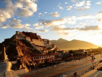 宜昌到西藏布达拉宫、大昭寺卧飞9日游   宜昌到西藏多少钱