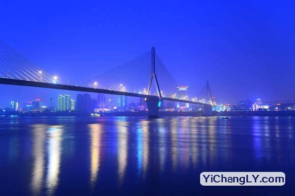 夷陵长江大桥南段下周维修施工