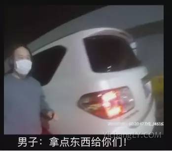 2020年武汉疫情下感人的瞬间