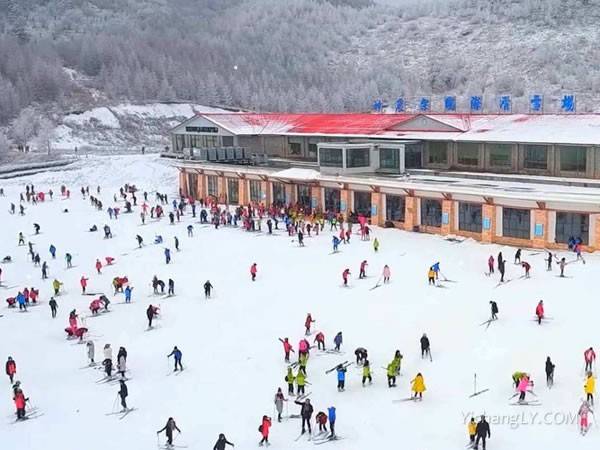 神农架国际滑雪场