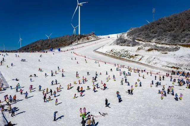 五峰滑雪