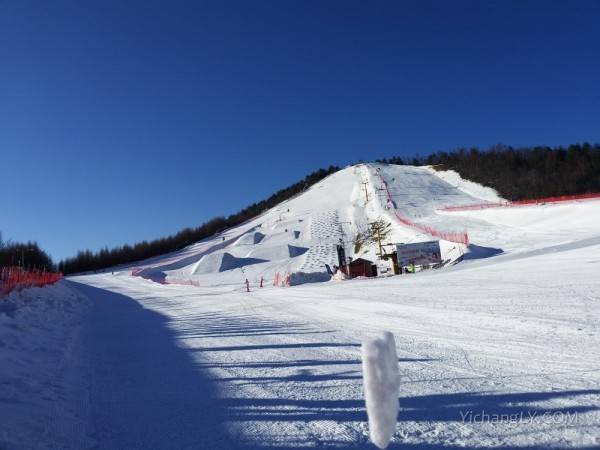 2023年宜昌到神农架国际滑雪场二日游_神农架滑雪二日游168元/人起图3