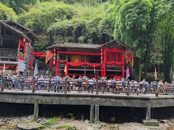 乘坐专线游船游玩三峡人家，坐船进三峡人家一日游图8