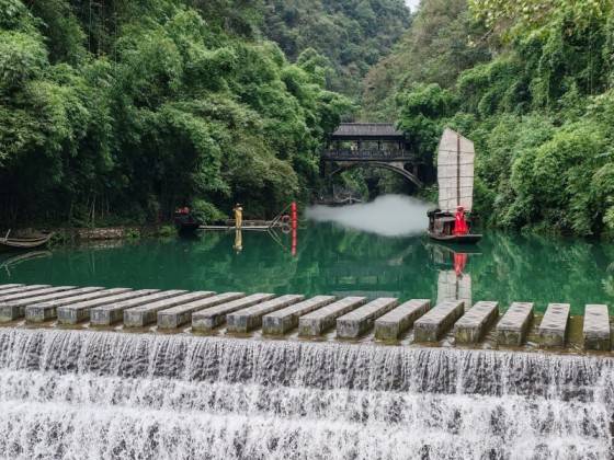 乘坐专线游船游玩三峡人家，坐船进三峡人家一日游图6