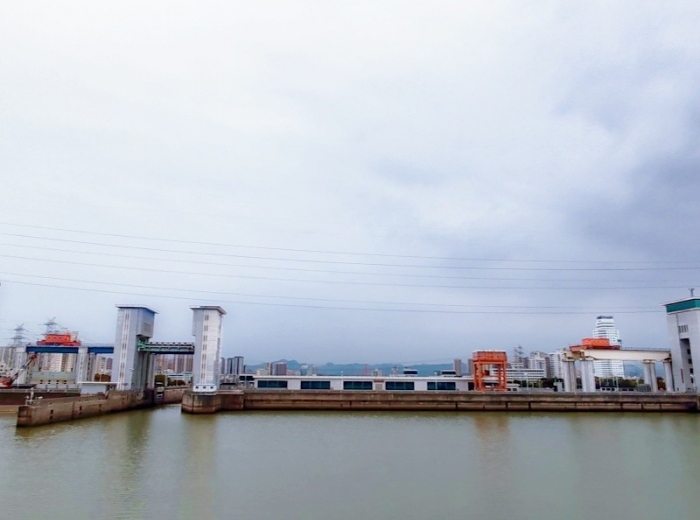 高考月特价!两坝一峡一日游【宜昌醉火爆的一日游线路,特价期间慰劳广大考生和家长】图4