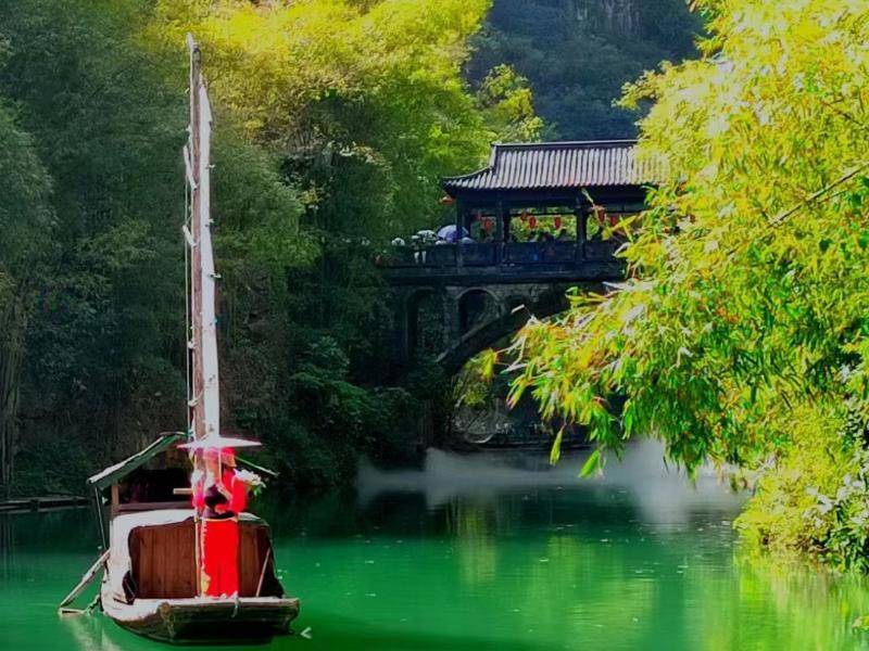 三峡人家龙津溪