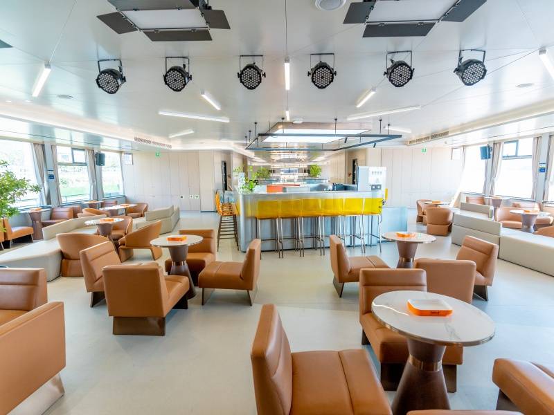 二楼咖啡厅（2）_副本