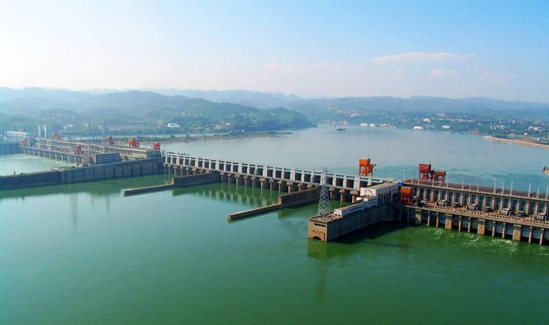 葛洲坝01