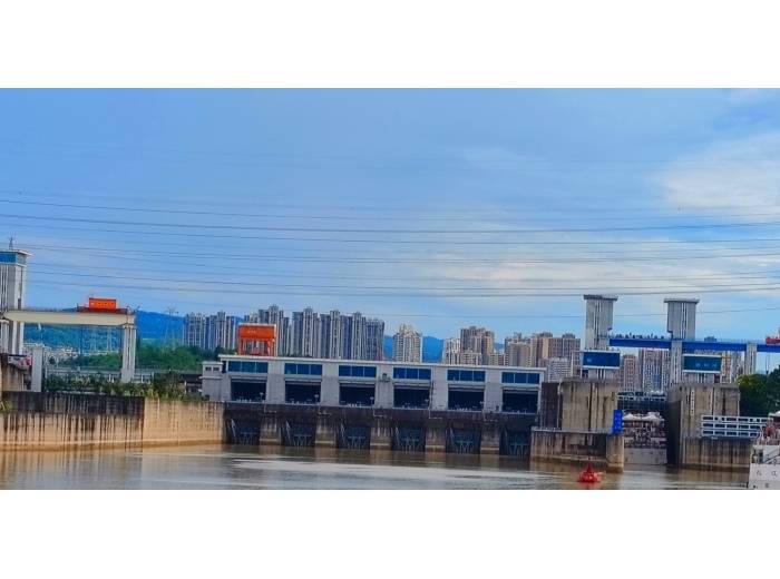 两坝一峡臻享全域游 和谐号游船带你一天畅游葛洲坝船闸、三峡大坝、三峡升船机图2