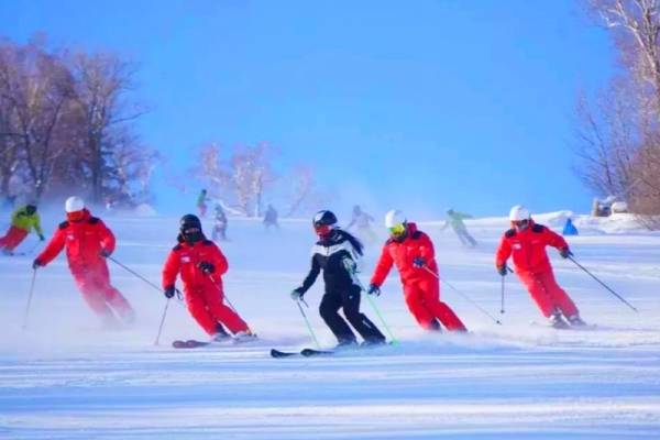 2024-2025年宜昌五大滑雪场正式开放