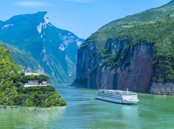 【三峡游船】长江三峡深度游 宜昌-重庆上水五天四晚黄金系列豪华游船票在线预定图1