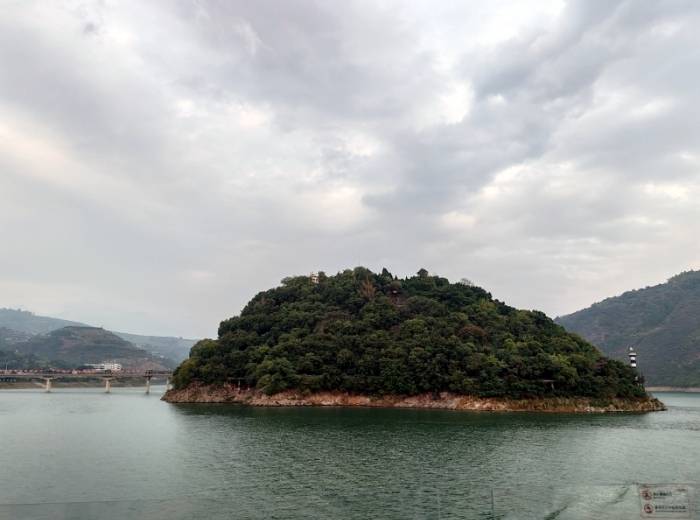 【三峡游船】游长江三峡就选总统七号 重庆-宜昌下水四天三晚总统七号快捷预定图2