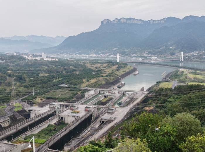 【三峡游船】渝楚长江 武汉到重庆（上水）6天5晚总统六号汉渝线游船票火爆预定中图5