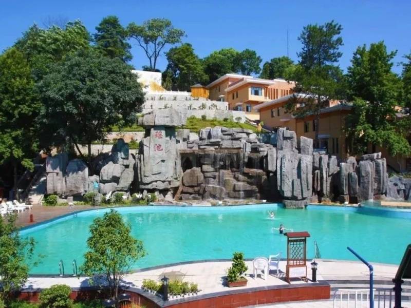 楚天瑶池温泉度假村