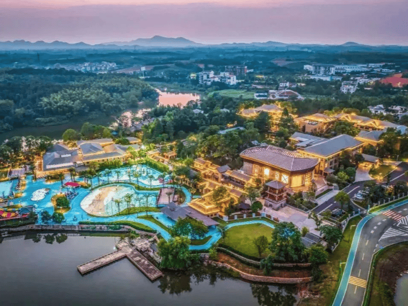 龙佑赤壁温泉度假区