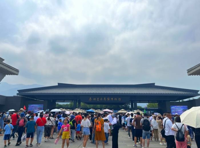 宜昌到西安特惠6日游【再回延安】纪念红军长征90周年·红色之旅图4