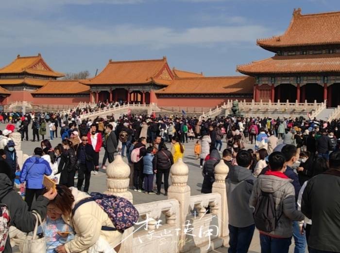 宜昌到北京纯玩双卧一价全含7日游【京城1号】图3