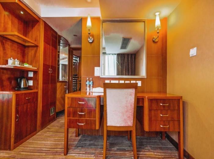 星际领航豪华游轮无购物，重庆到宜昌4天3晚行程，星际领航豪华游轮下水船期图2