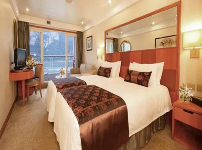 2025年星际水晶豪华游轮重庆到宜昌4天3晚行程图4