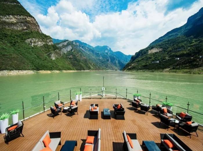 三峡游轮世纪荣耀5日游具体行程 2025年宜昌到重庆五日游轮推荐图2