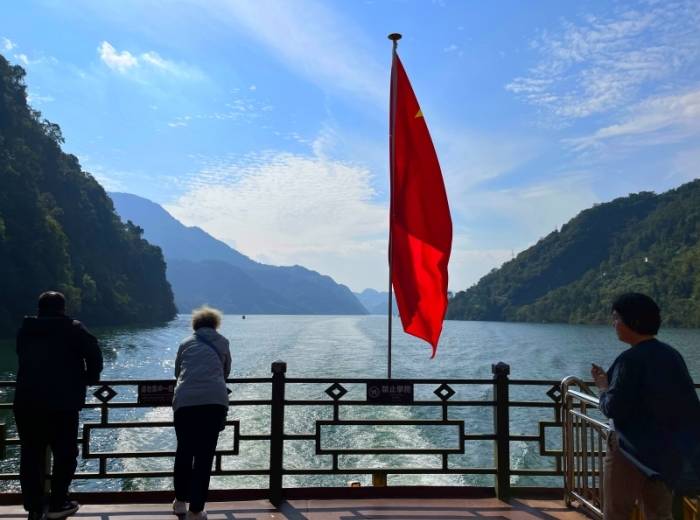 宜昌二日游跟团推荐，宜昌到三峡大坝、清江画廊两日游旅游线路安排图2