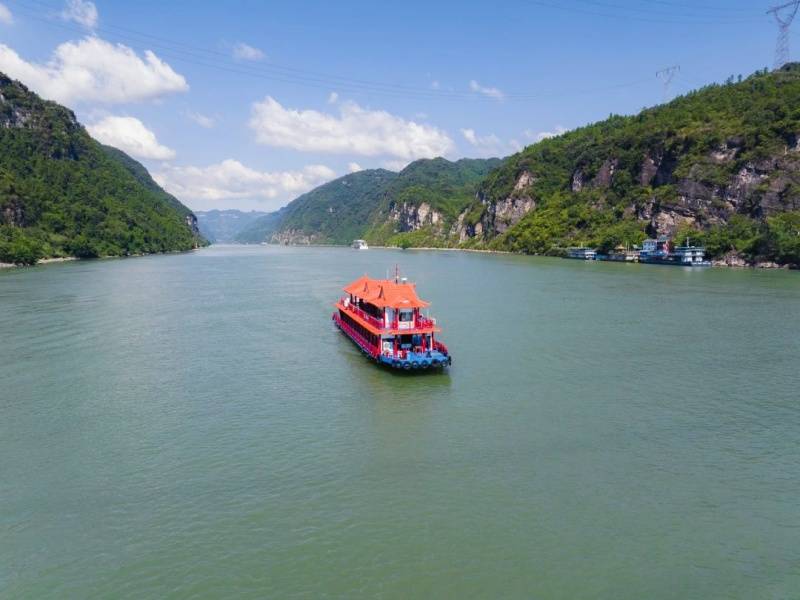 西陵峡游船