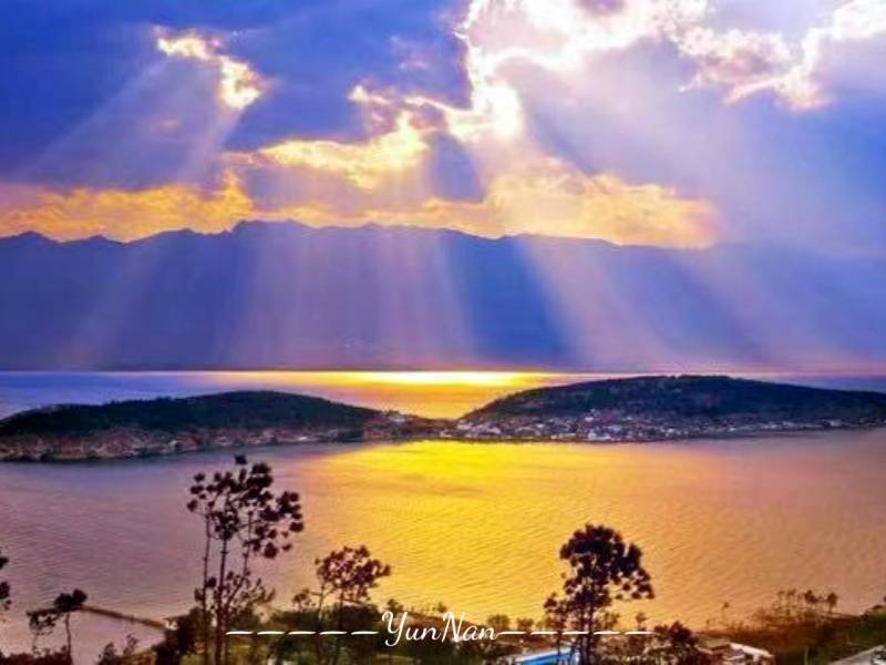 泸沽湖_副本