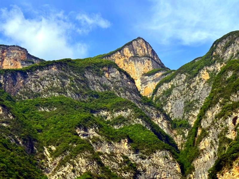 bbdf527d7aea8ae5f556cf906d03340_副本