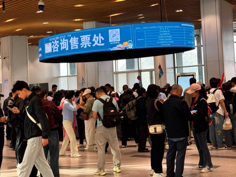 d1c4ae753a5b283bed2a0a8b6232692_副本