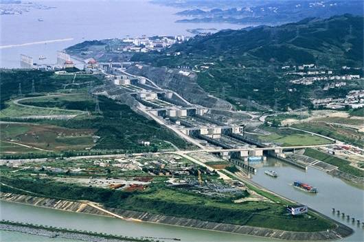三峡工程