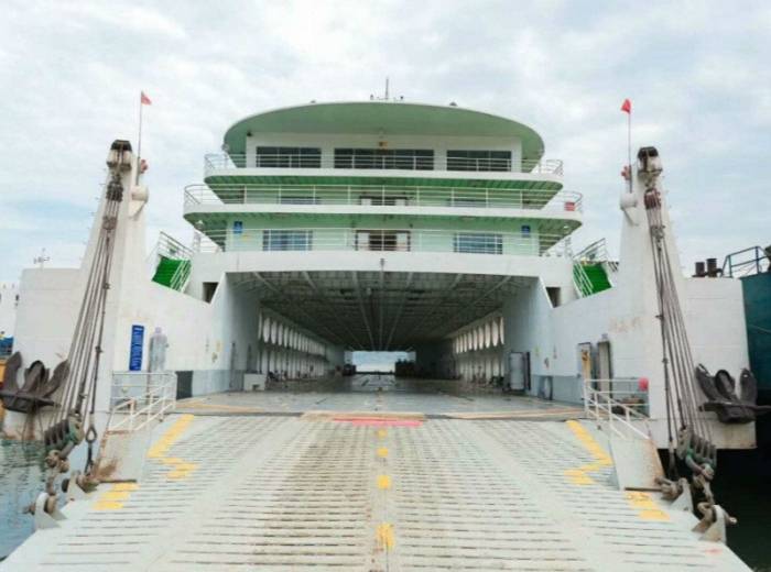 【新高湖游轮】宜昌到重庆两日游，(长江三峡段唯一的人和车共同登船的游船)图2