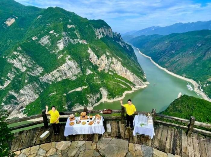 长江探索号宜昌到重庆 5 天怎么玩？三峡游攻略，行程安排图6