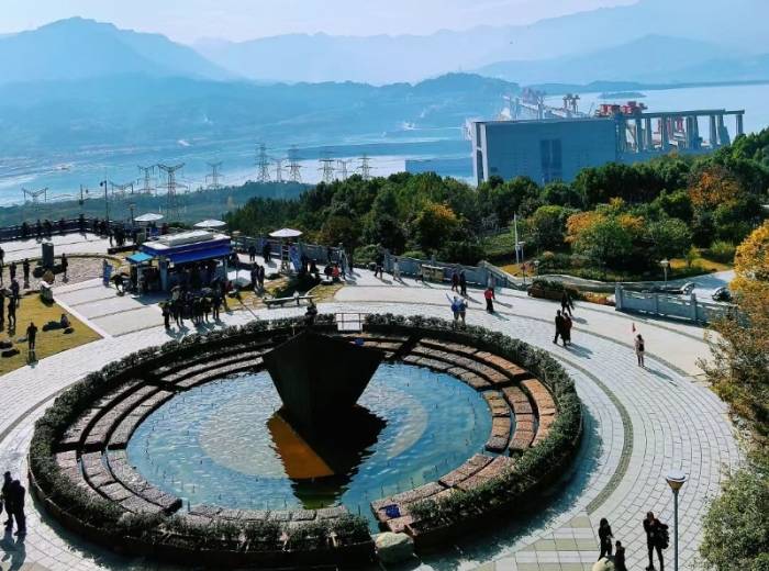 宜昌两坝一峡<今日票价>包含中餐+晚餐+坝区换乘车+船票图1