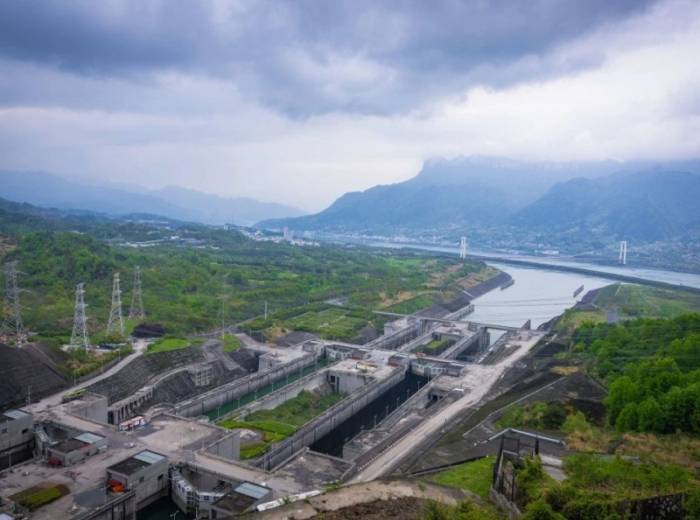 宜昌三峡千古情+三峡人家三峡大坝全景二日游跟团游图2