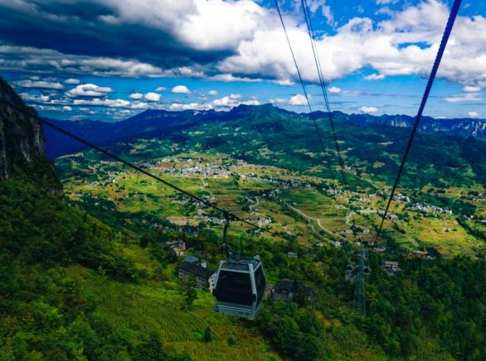 宜昌到恩施土司城·女儿城·恩施大峡谷·地心谷三天两晚纯玩0购物团 宜昌到恩施土司城·女儿城·恩施大峡谷·地心谷三天两晚纯玩0购物团