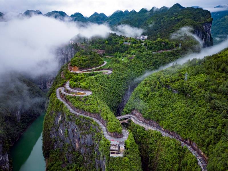 航拍凤头（摄影者：唐雪琴）_副本