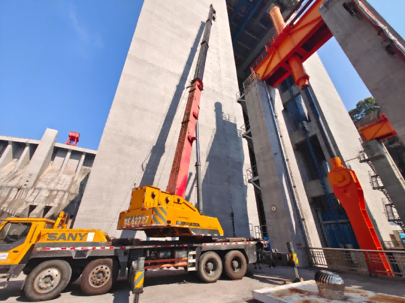 a9c70cf23fd221ae629b4e6a7219825a(1)