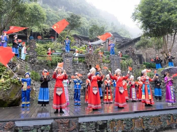 宝子们宜昌二日游去哪里？怎么去？亲测<两坝一峡三峡人家+三峡大瀑布>行程+时间图3