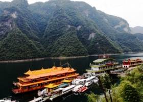 宜昌醉基础的二日游推荐>>清江画廊+人家大坝全景二日游