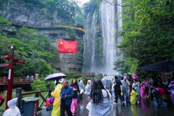 三峡大瀑布暖心早餐,这个国庆宜昌很暖很贴心