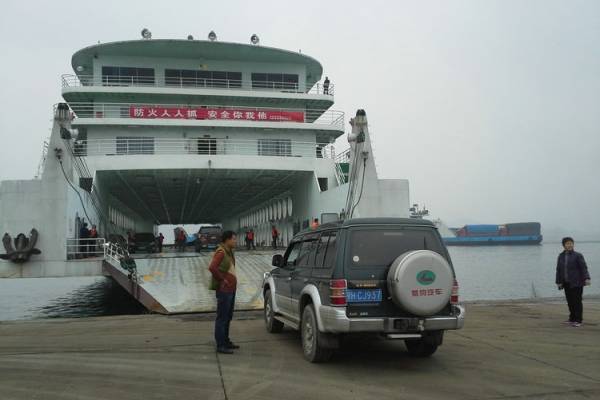 新高湖游轮宜昌到重庆多少钱?长江唯1人车同行游轮!宜昌到重庆自驾三峡攻略