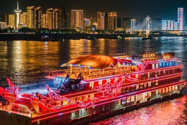 2025冬季长江夜游开航时间调整如下